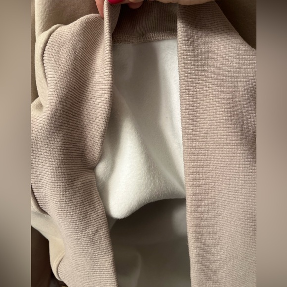 White Fox Vol.3 Women’s Hoodie Pullover Color Moon Sweatshirt Size M/L - Picture 8 of 14